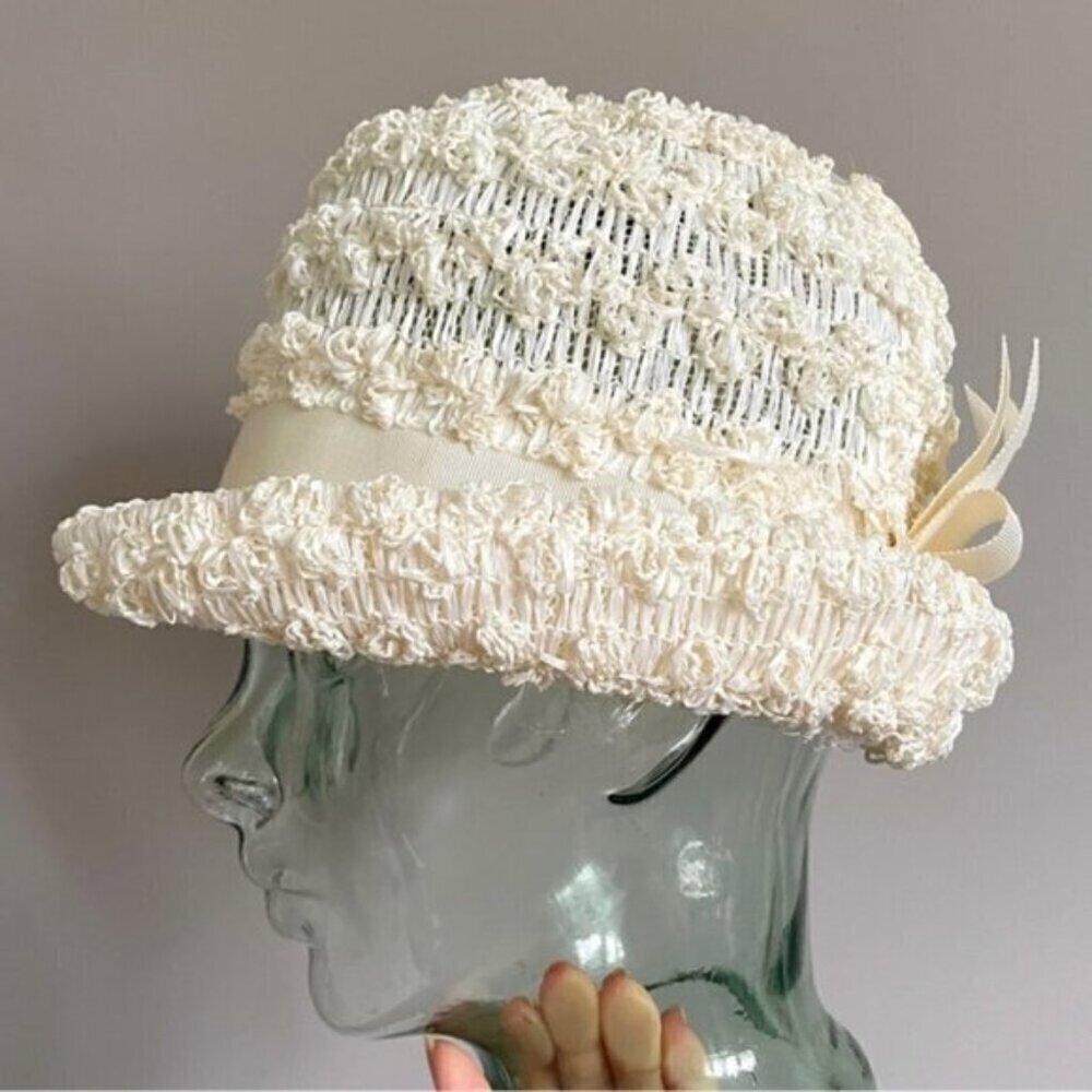 Vintage 60s Popcorn Textured Summer Straw Hat 🇨🇦